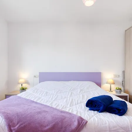 Sant Maurici By Interhome דירה *